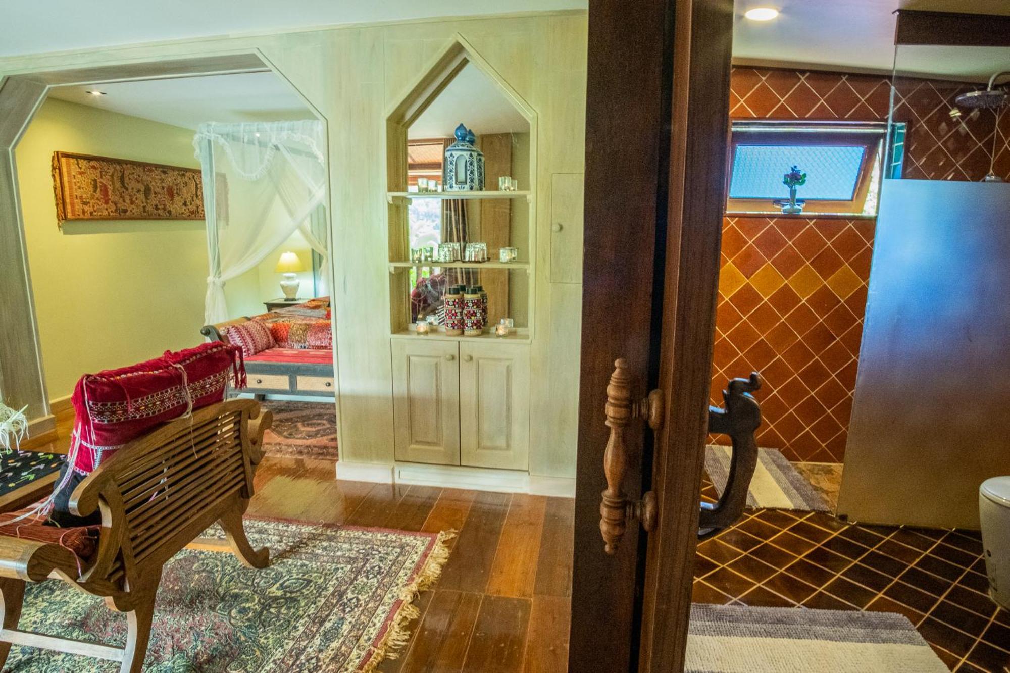 Kanlaya'S Eyrie, Luxury Homestay Pangmapha Kültér fotó